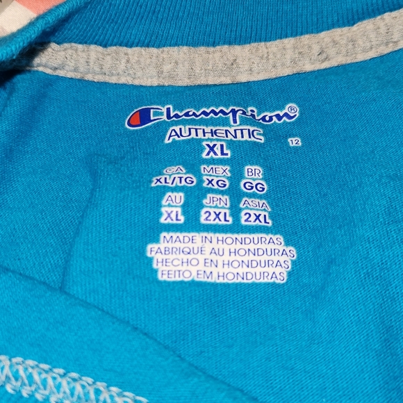 Champion brand XL Turquoise tee - Picture 4 of 4